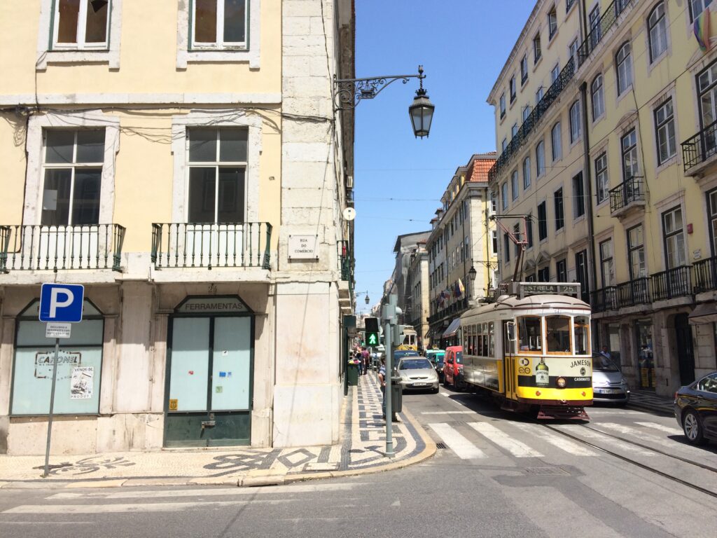 Lissabon mit der Eléctrico erkunden